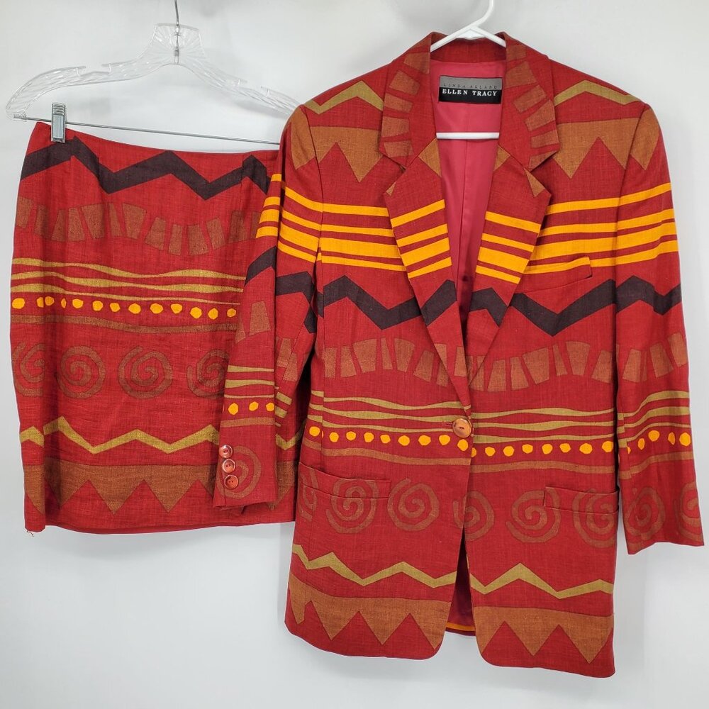 Red Patterned Single-Button Blazer Jacket - Picture 2 of 15